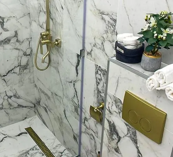 Casa Del Mar Mamaia- Seaside & Relax アパート ママイア